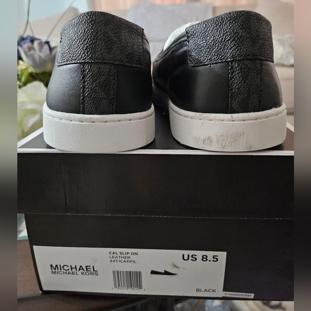 Michael Kors Cal Leather Slip-On Sneaker - Picture 6 of 7